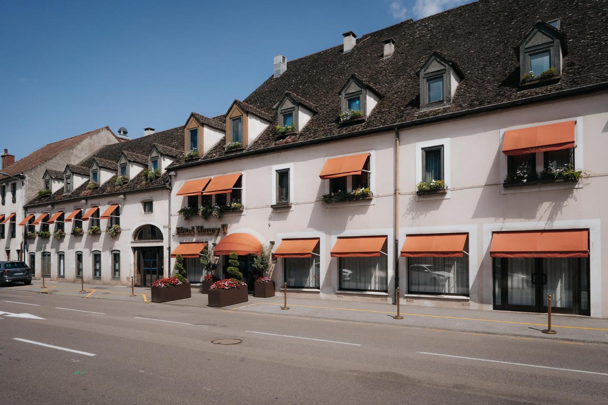 Henry Ii Beaune Centre 4*