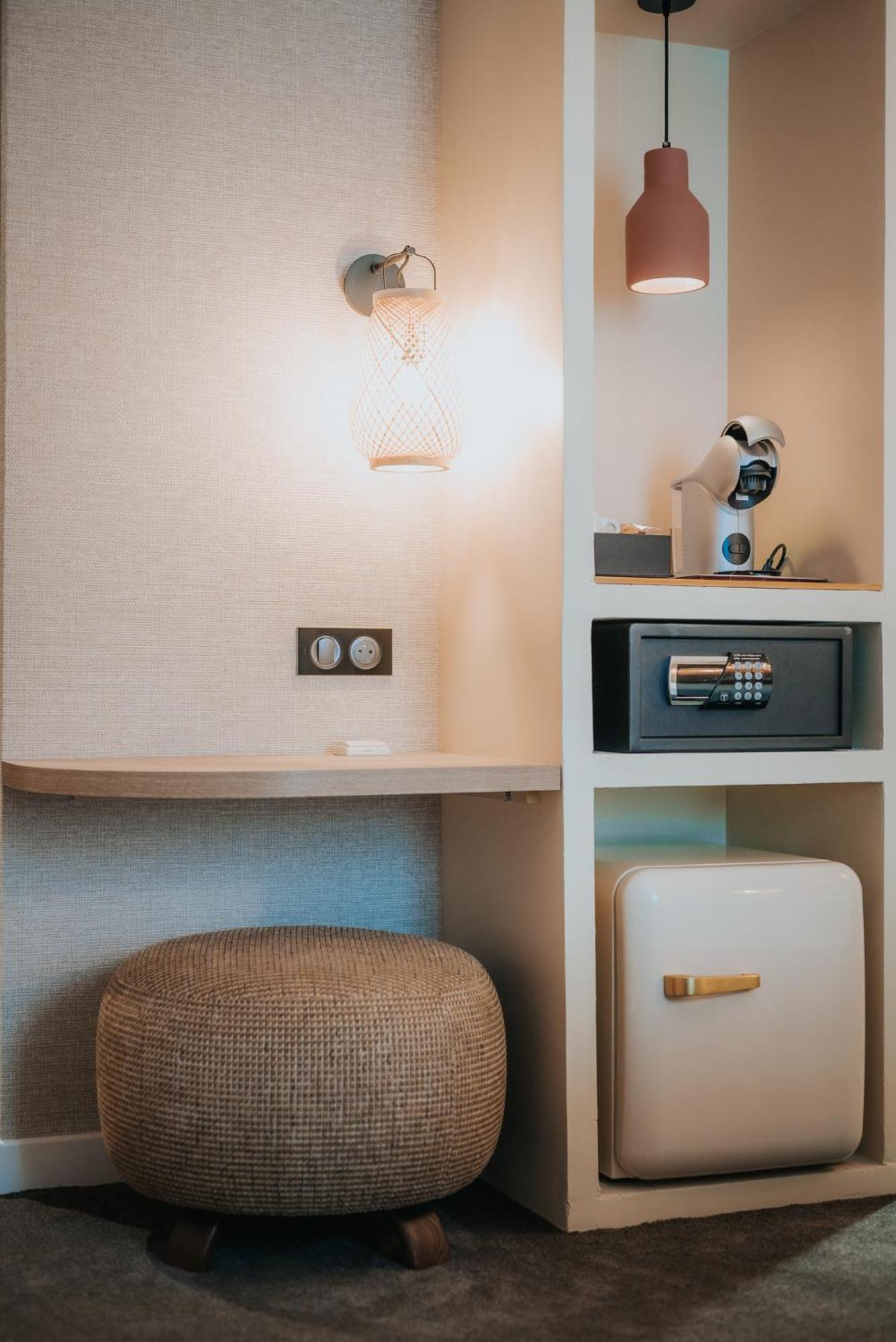 Henry Ii Beaune Centre Hotel 4*